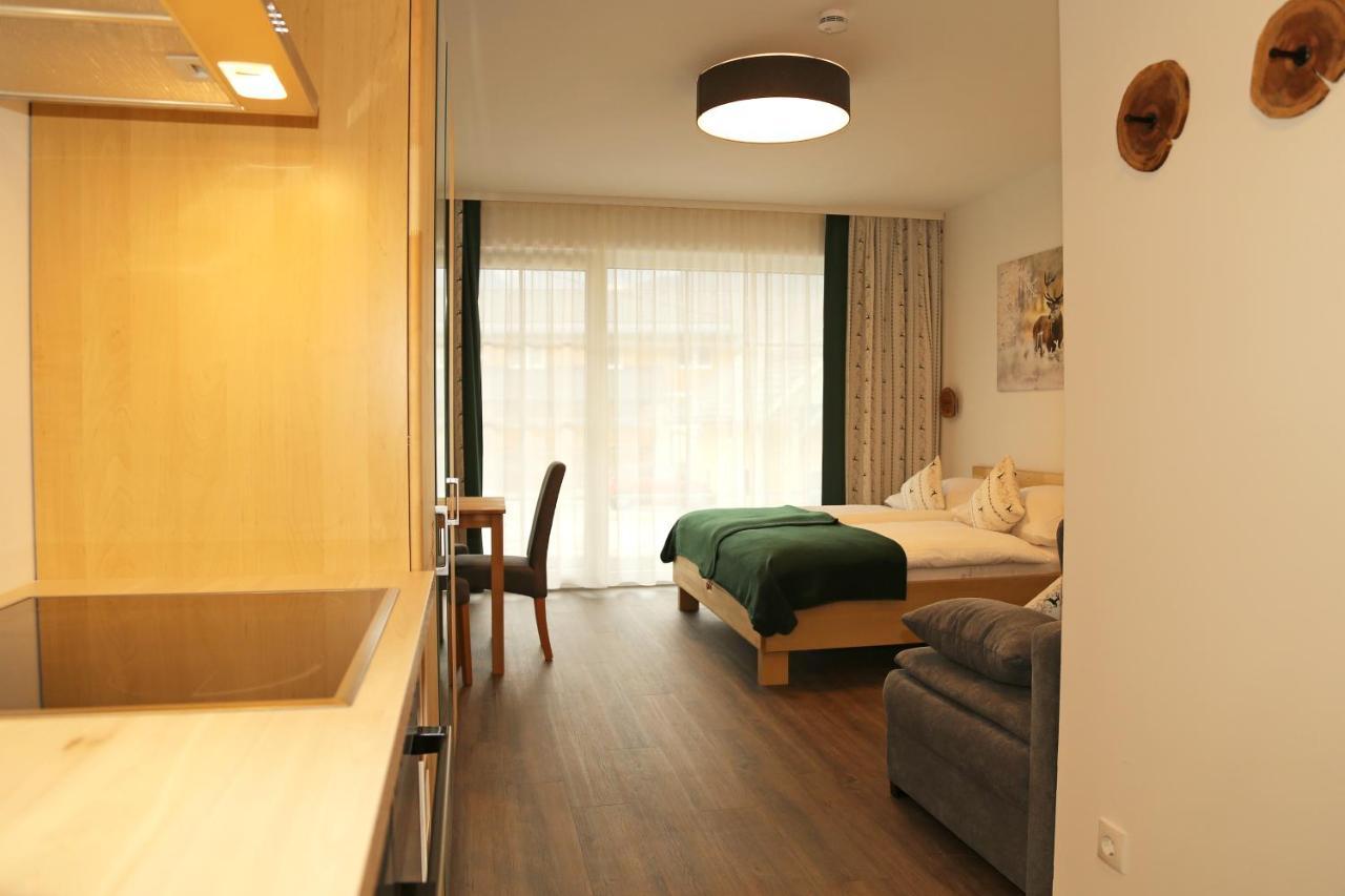 Apartments Schmiedgut Хаус им Енщал Екстериор снимка