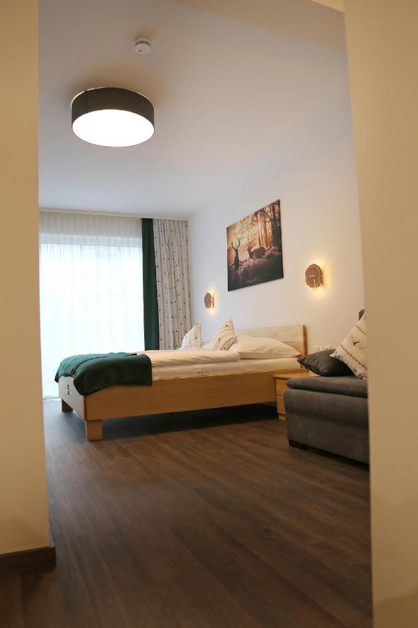 Apartments Schmiedgut Хаус им Енщал Екстериор снимка